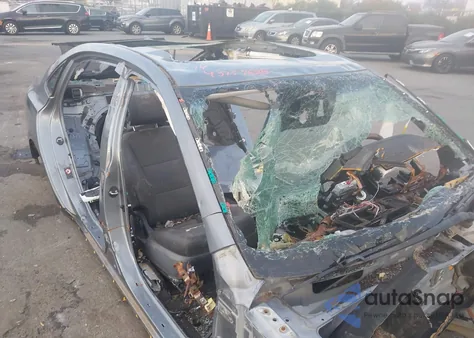 2014 Hyundai Equus Signature from USA, damaged, VIN KMHGH4JH2EU090489